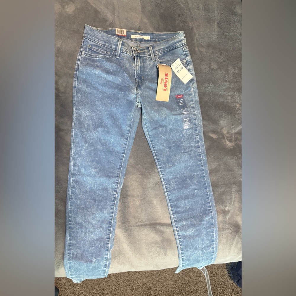 Levi's Women's Denim Blue Skinny Jeans